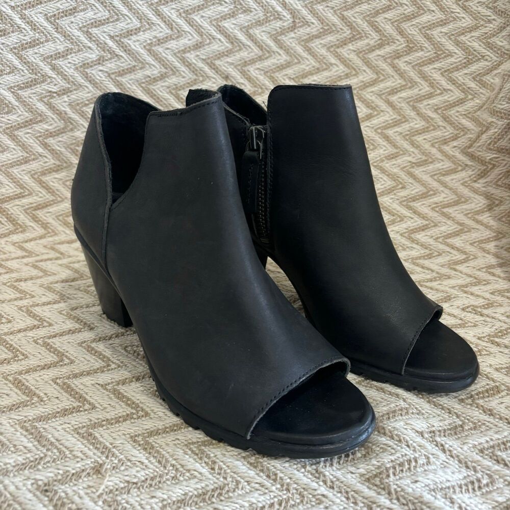 Sorel Nadia Black Peep Toe Leather Bootie